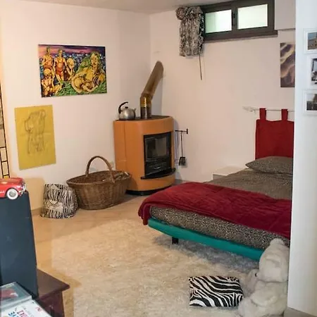 Delizioso Monolocale Con Giardino Apartment